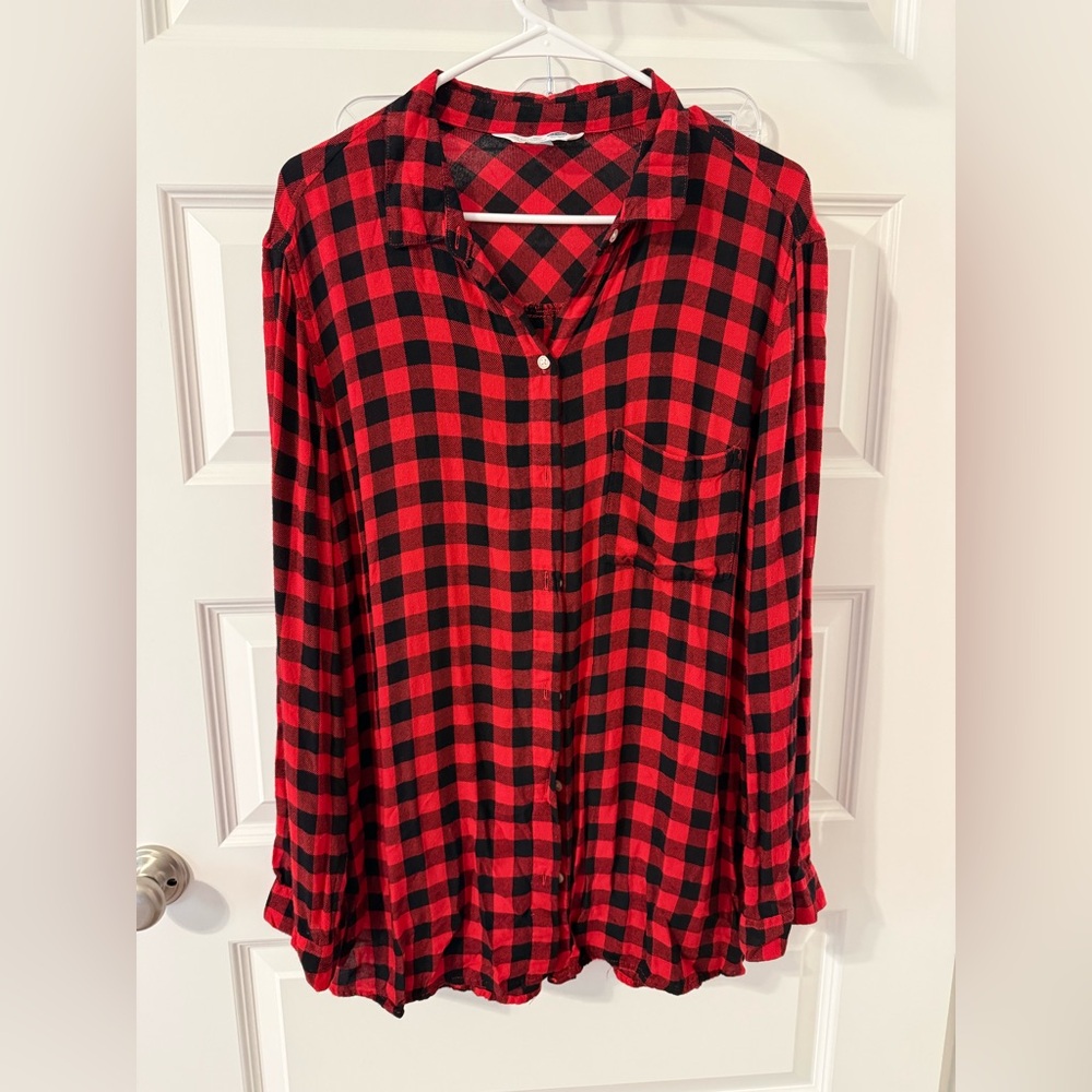Old Navy Red and Black Plaid Button Down Shirt